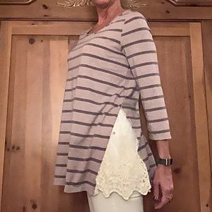 BKERed flowy striped top with lace inlet